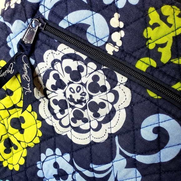 Disney x Vera Bradley "Where's Mickey" Hipster bag - Picture 8 of 8